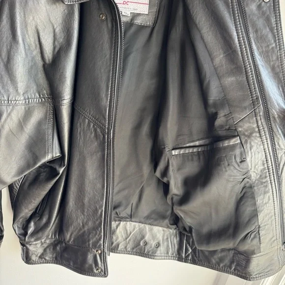 Vintage 80s 90s Oversized Leather Bomber Jacket Mens M Black Classic Moto Y2K - Picture 10 of 12